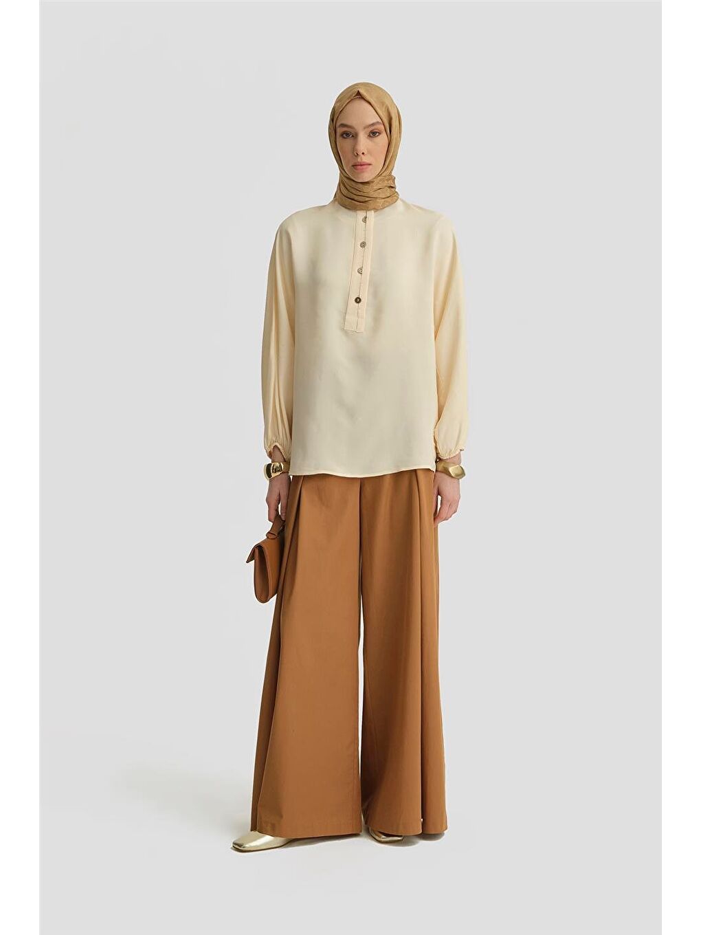 Bej Düğme Detaylı Bluz 25Y3719 Aytaşı-2