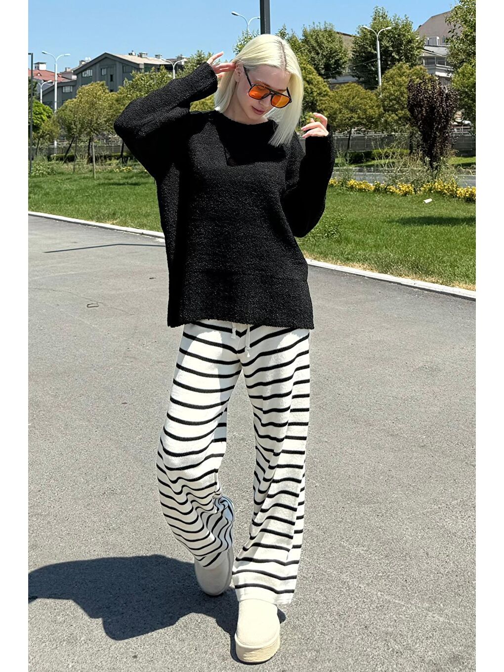 Siyah Bisiklet Yaka Kadın Buklet Kazak Mg2480-1