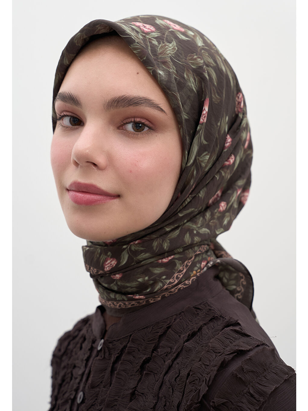 Kahverengi Leana Desen Pamuklu Viskon Eşarp Acı Kahve-3