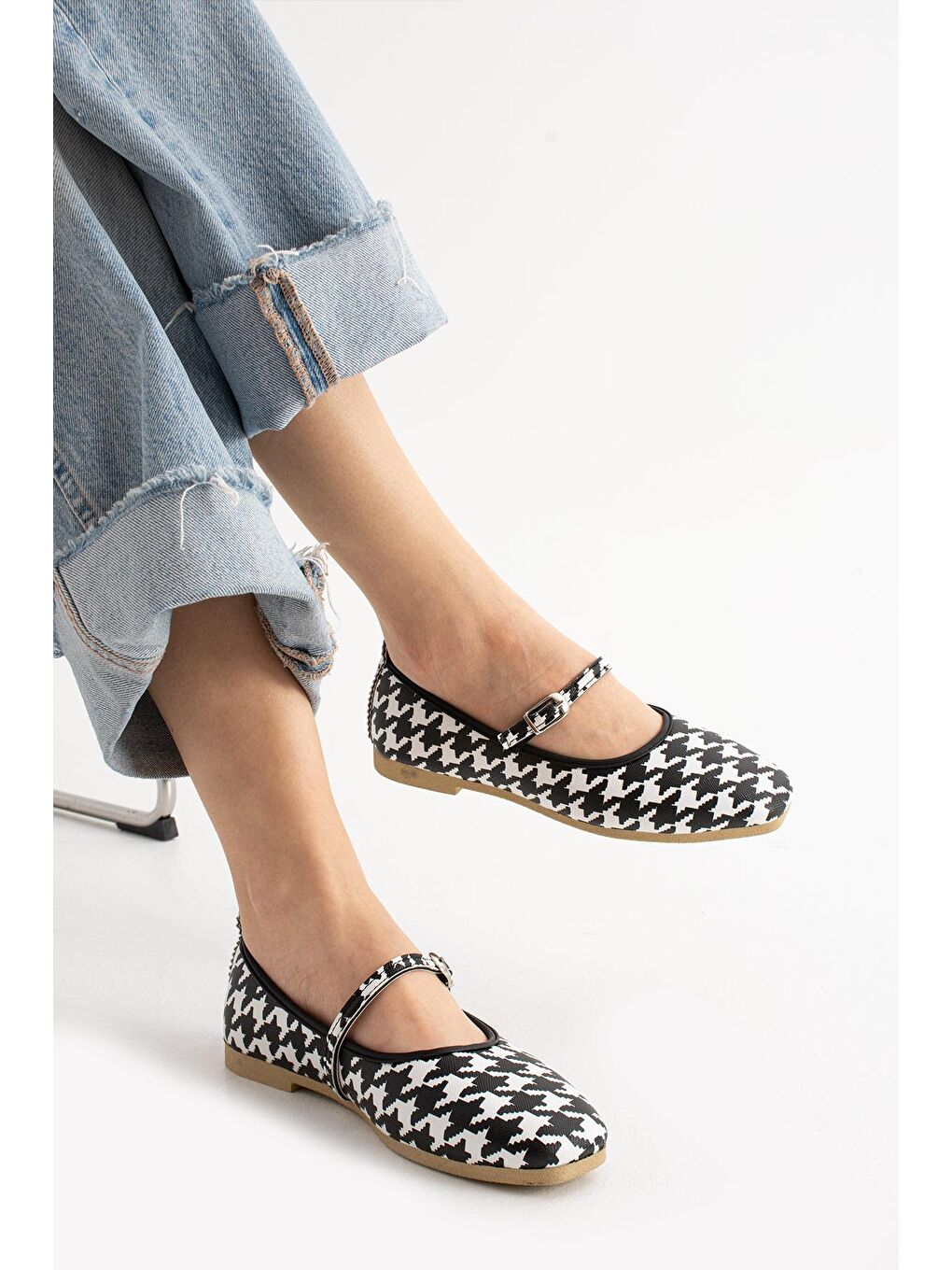 Siyah AL-142 Tokalı Babet Günlük Kadın Ayakkabı Ev Babeti-1