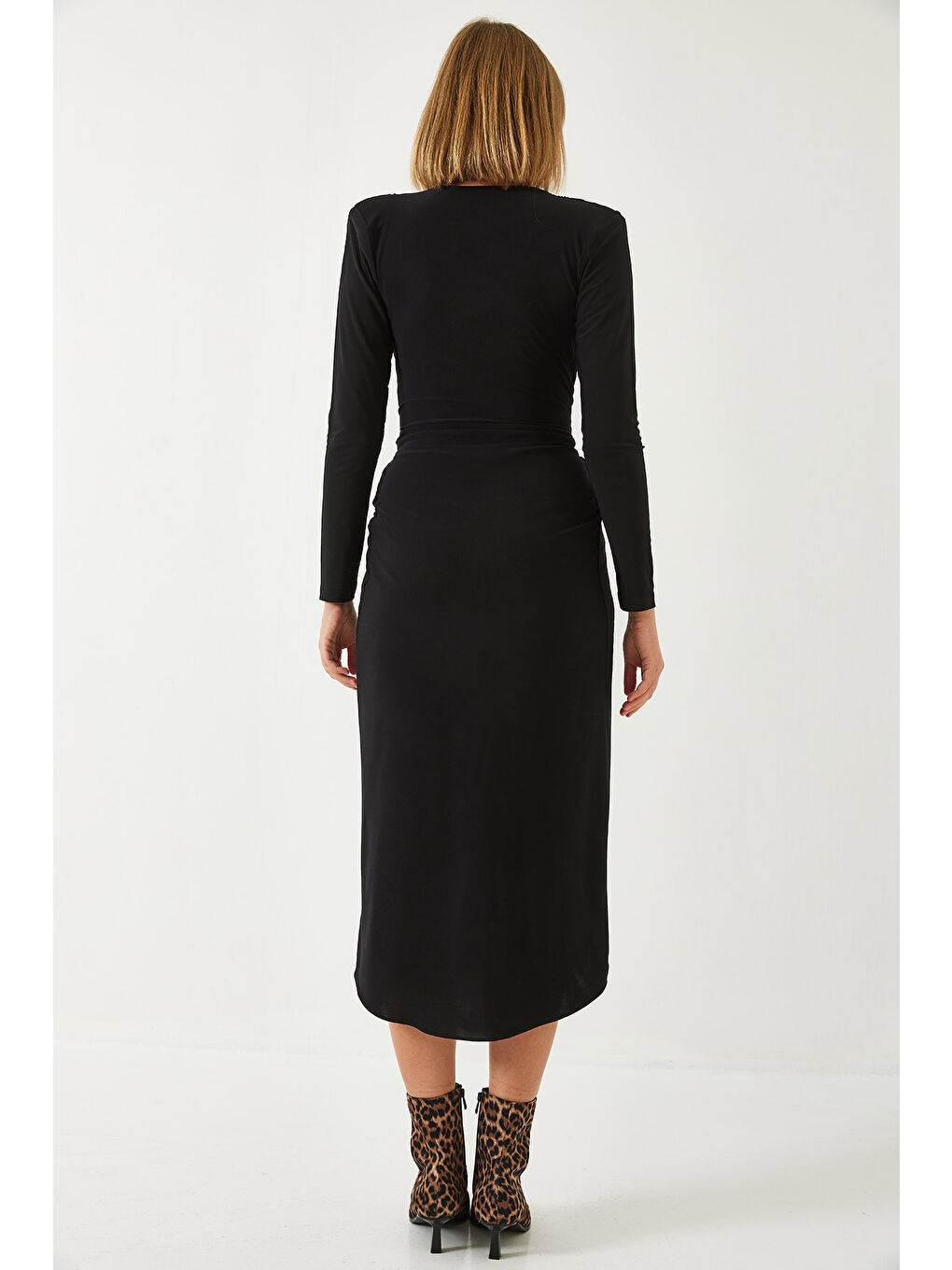 Siyah Kadın V Yaka Önü Büzgülü Candy Kumaş Elbise-6