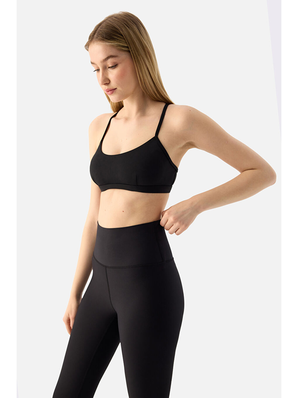 Lara Siyah Spor Sütyeni-2