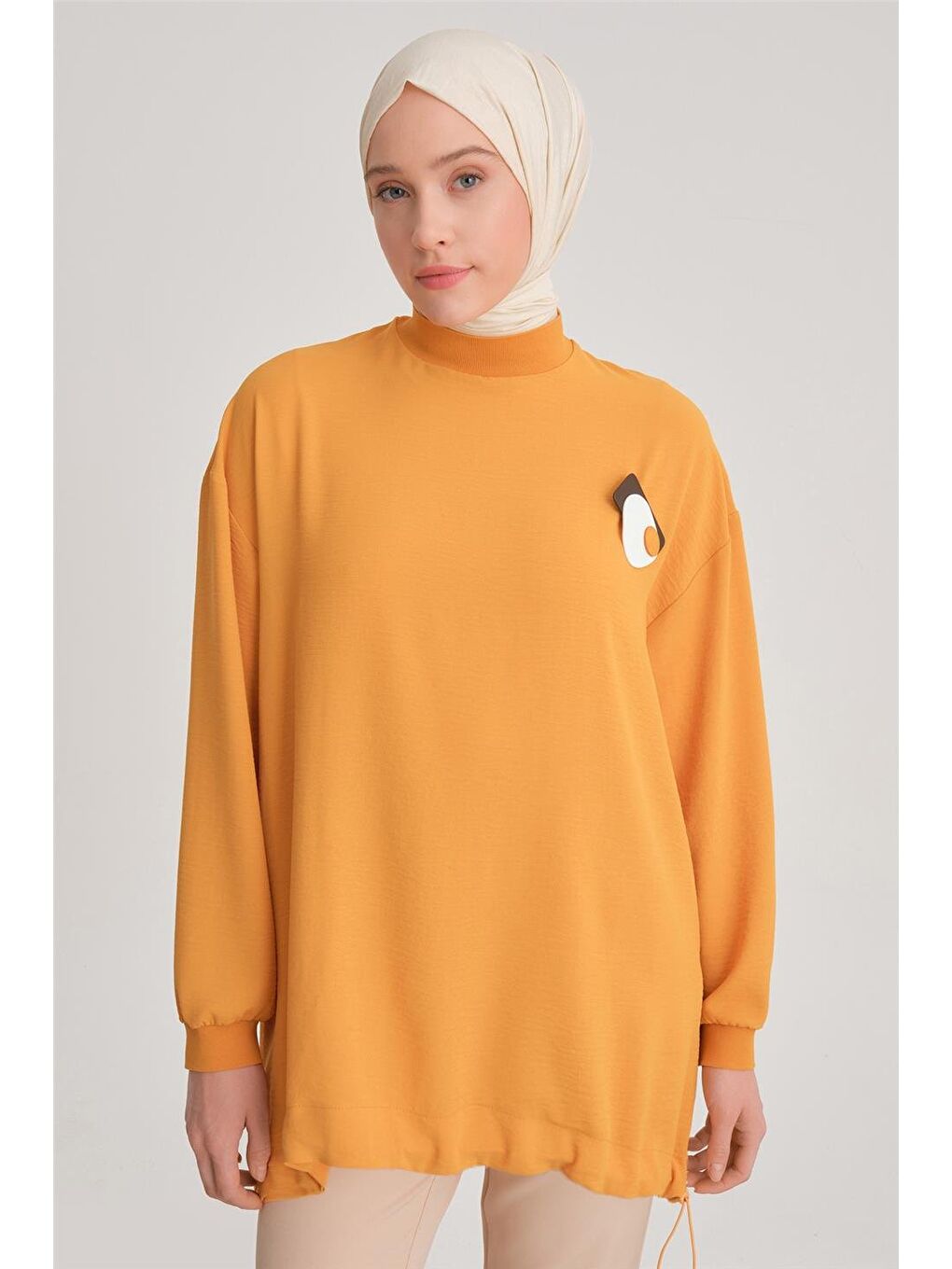 Sarı Broşlu Bluz Ort3100 Zencefil-1