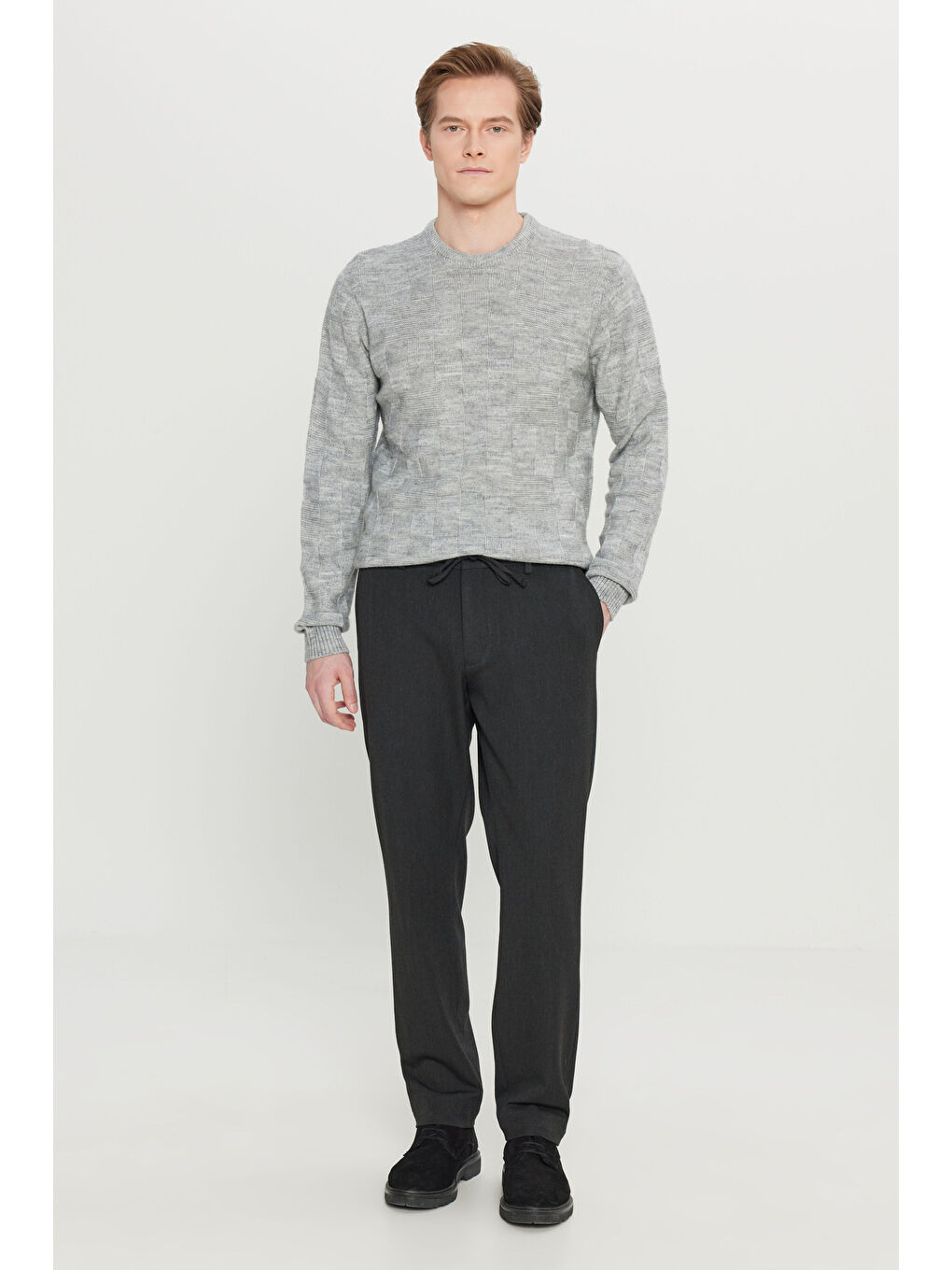 Erkek Gri Melanj Standart Fit Normal Kesim Bisiklet Yaka Jakarlı Triko Kazak-1