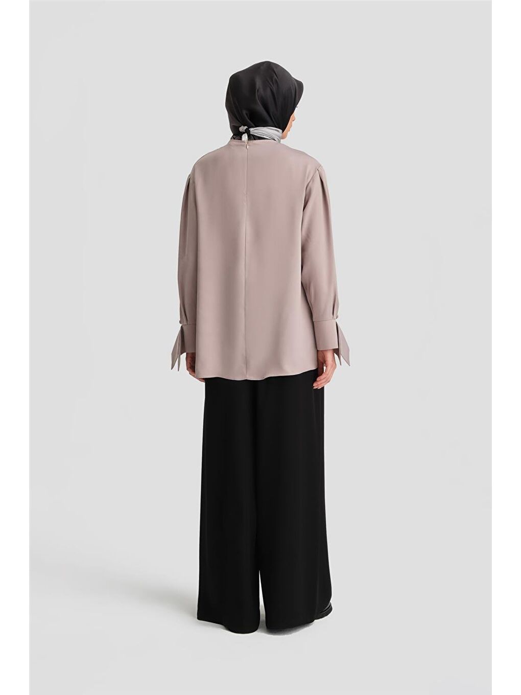 Bej Manşeti Kuşaklı Bluz 24K3612 Vizon-4