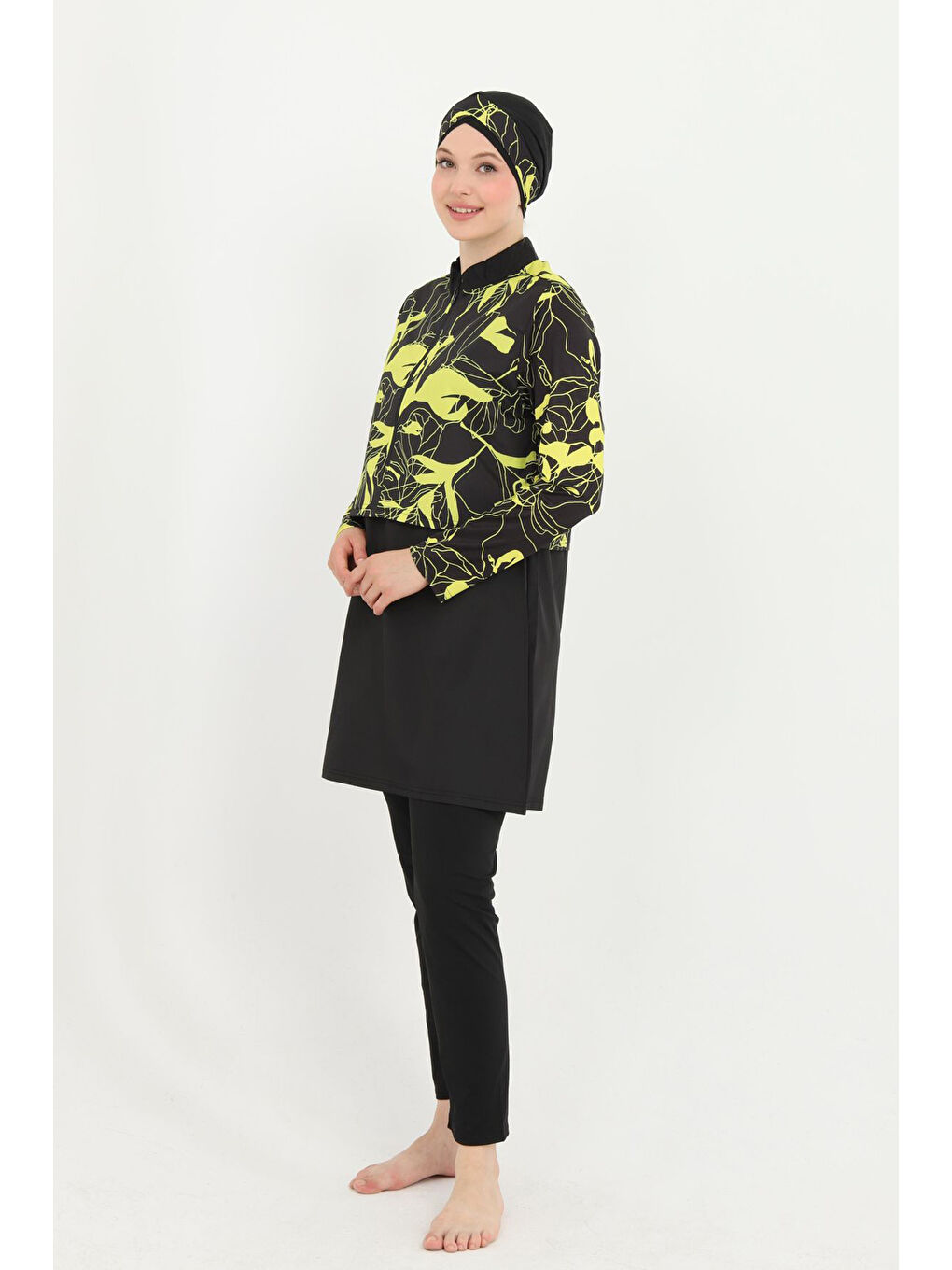 Desenli Tam Kapalı Tesettür Mayo 22 Siyah-1