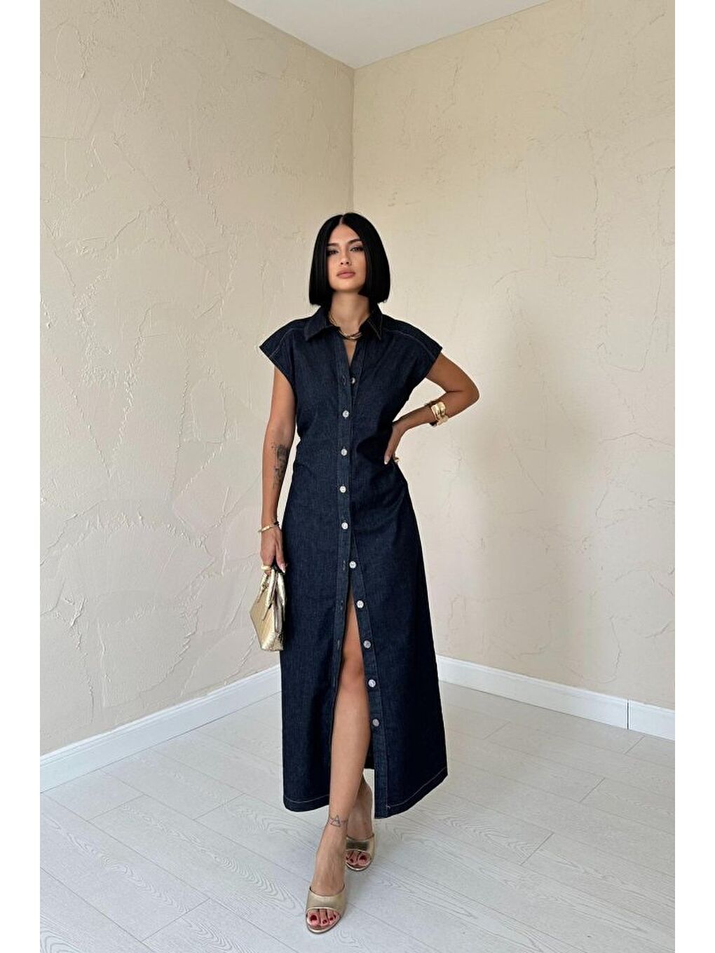 Mavi Kolsuz Vatkalı Elbise