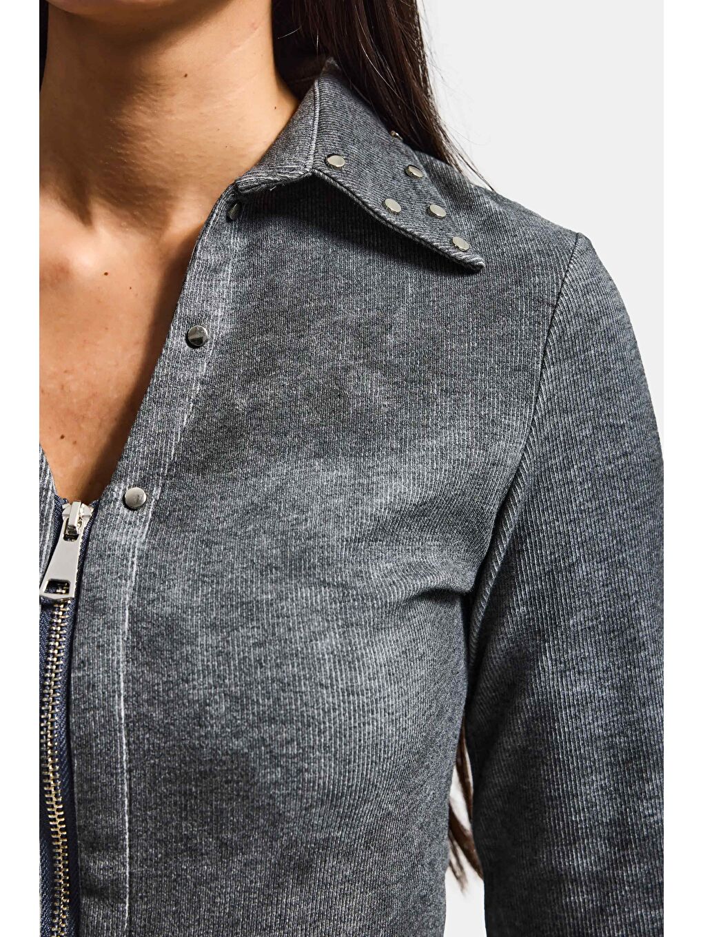 Kadın Gri w5 Fermuar ve Drop Detaylı Özel Tasarım Crop Top-4