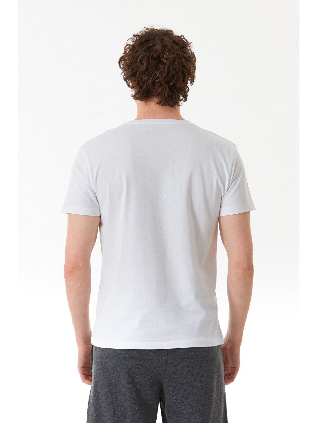 Beyaz Yazı Baskılı Bisiklet Yaka Tişört-3