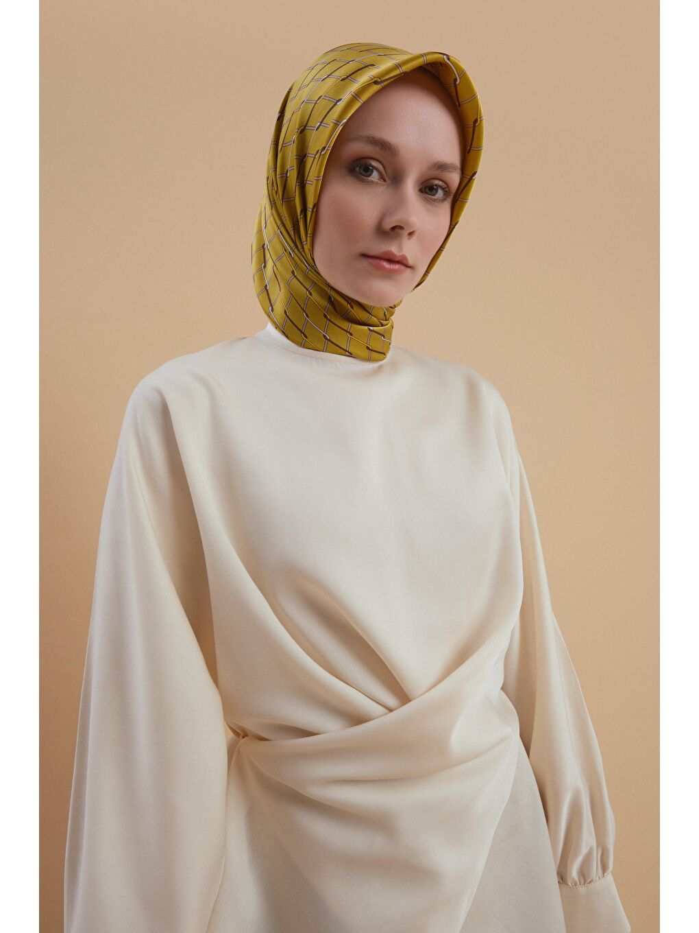 Bej Çapraz Bağlamalı Bluz 24Y3536 Aytaşı-1