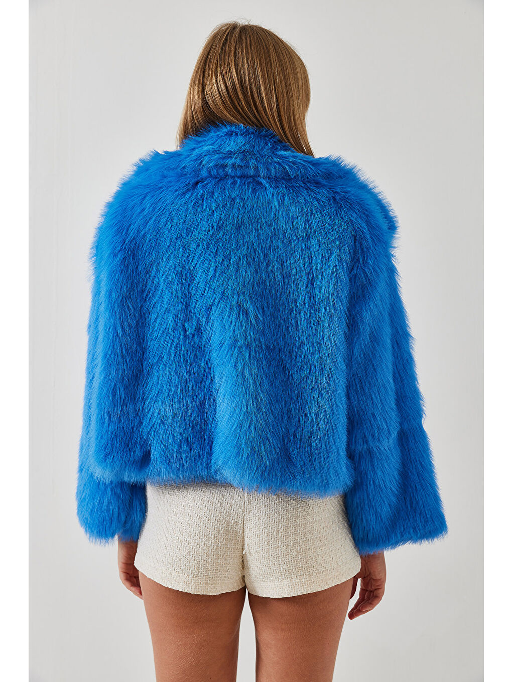 Mavi Kadın Yakalı Suni Kürklü Astarlı Mont-3