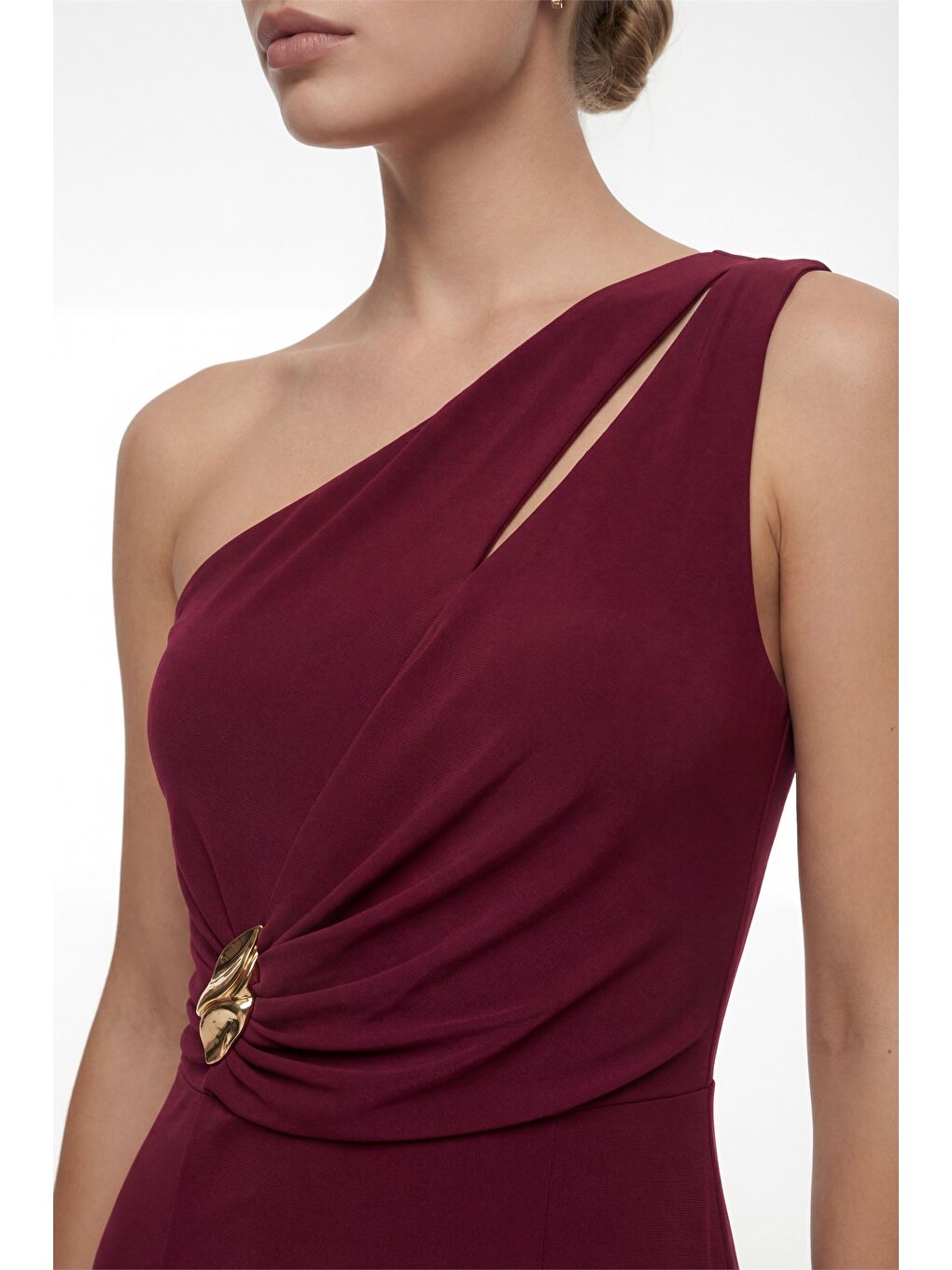 Kadın Bordo Tek Omuz Aksesuar Detay Maxi Elbise-1