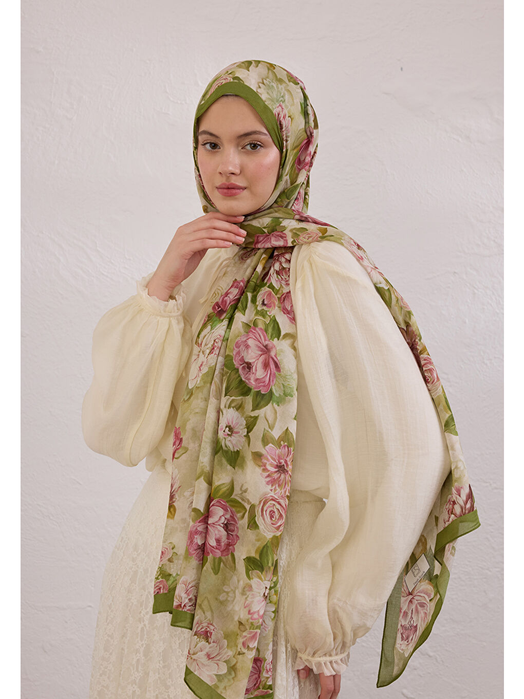 Magnolıa Desen Rami Şal Yeşil-2