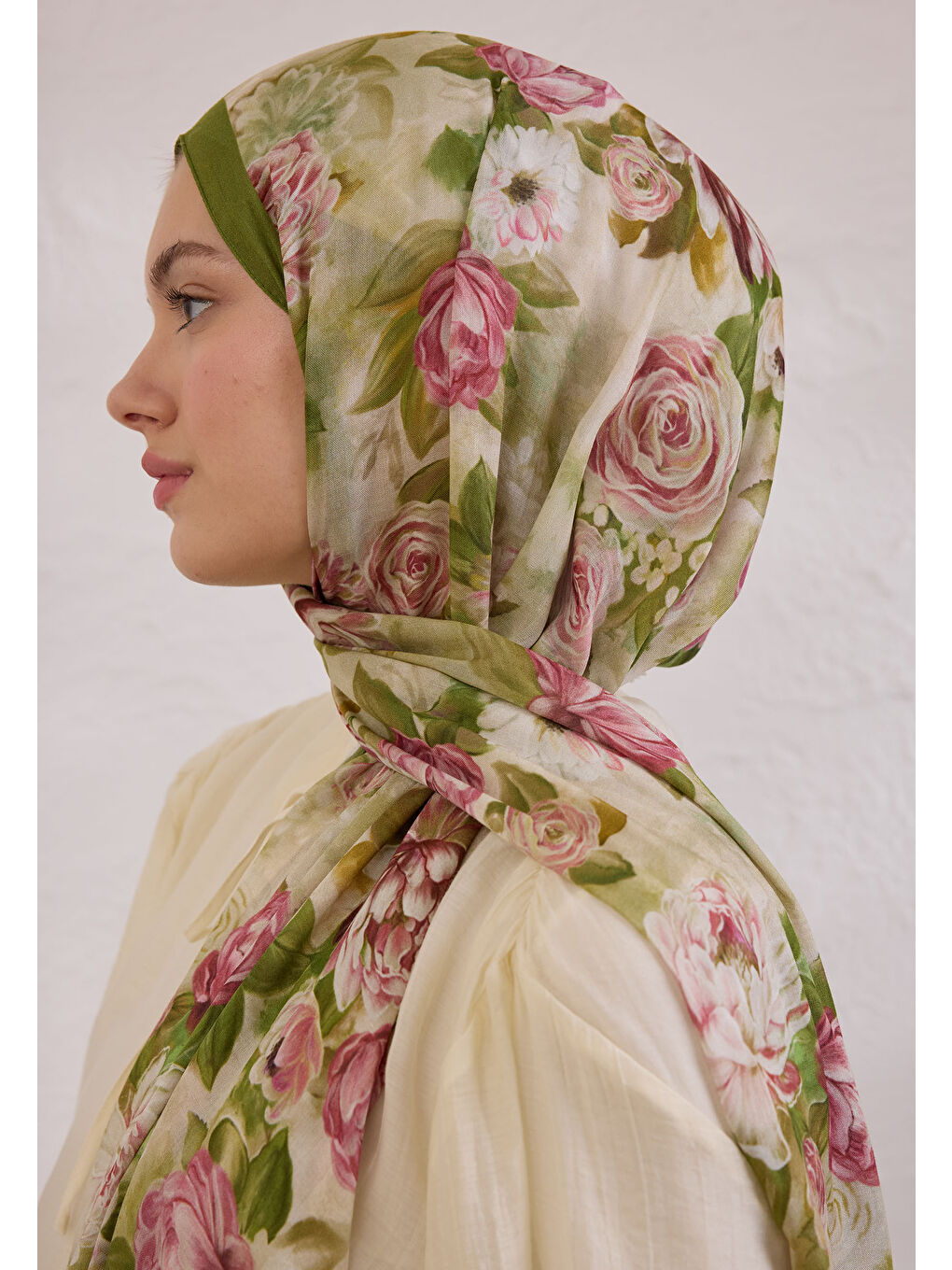 Magnolıa Desen Rami Şal Yeşil-3