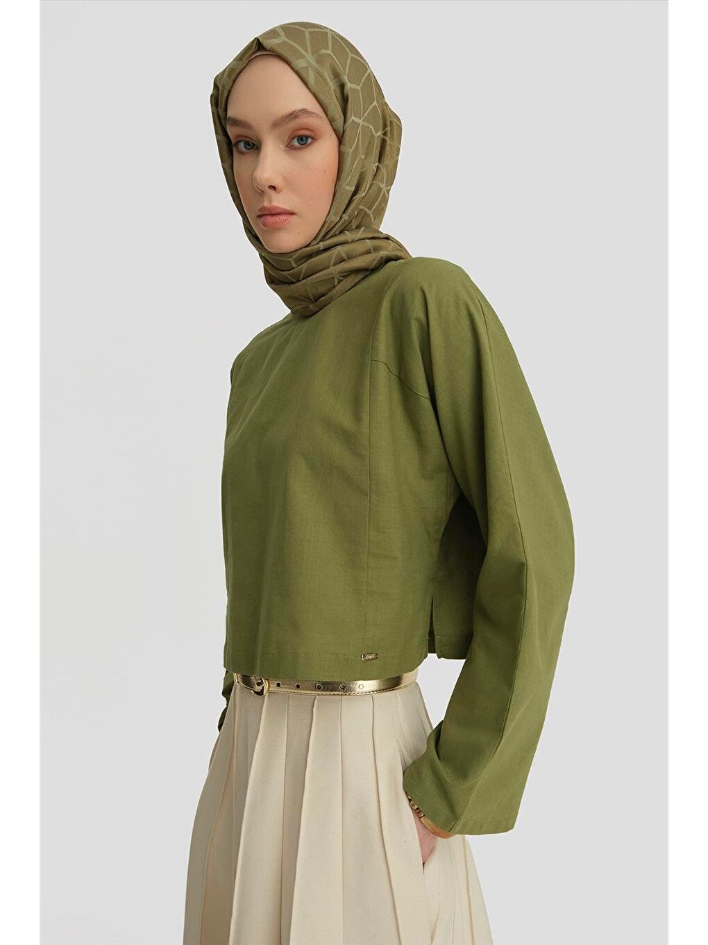 Kup Dikiş Detaylı Basic Bluz 25Y3715 Yeşil-1