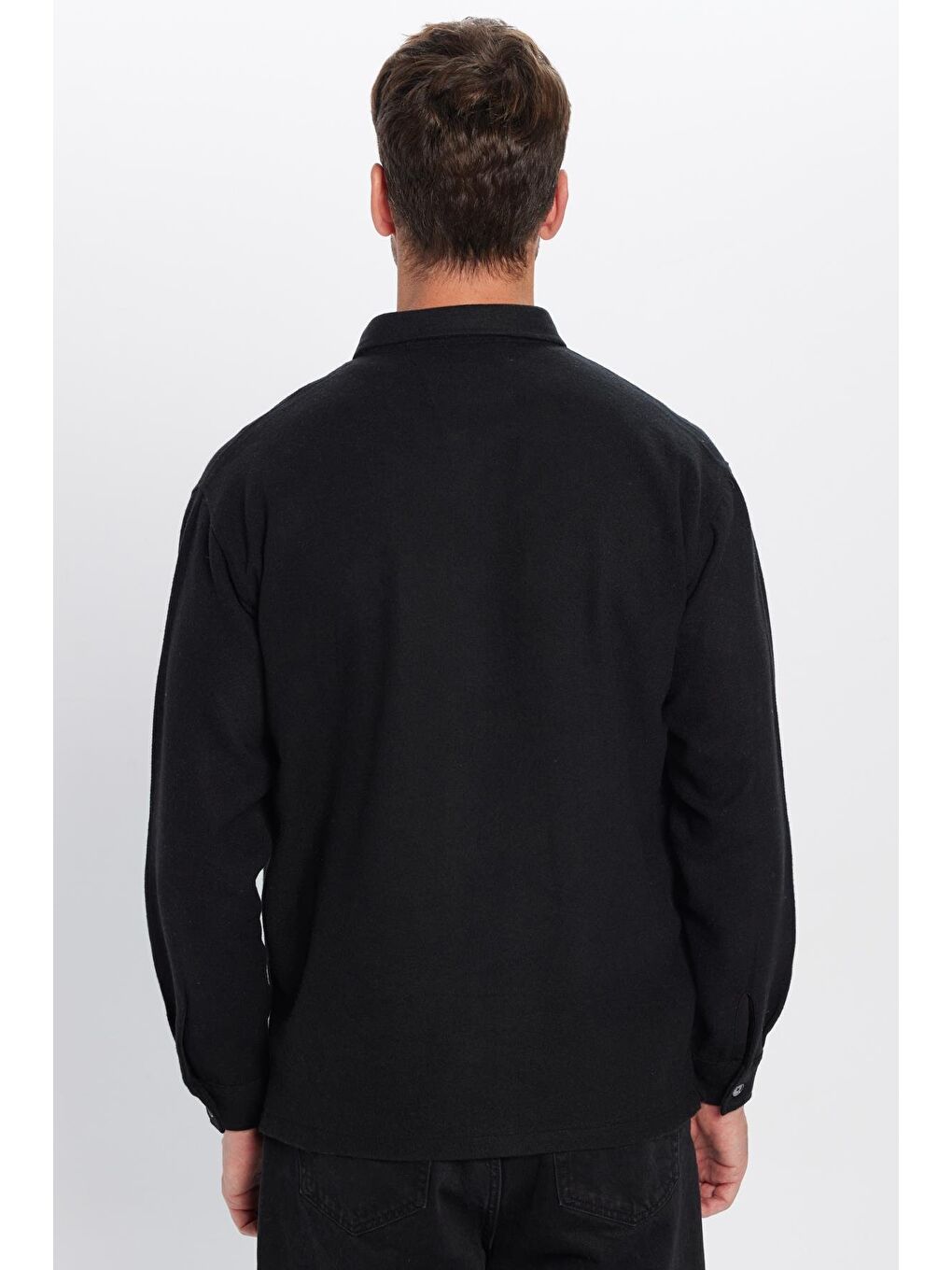 Erkek Relax Fit Rahat Kesim Çift Cepli Düz Kışlık Oduncu Siyah Gömlek-5