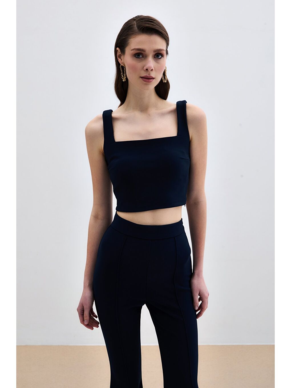 Kare Yaka Crop Bluz - Lacivert-3