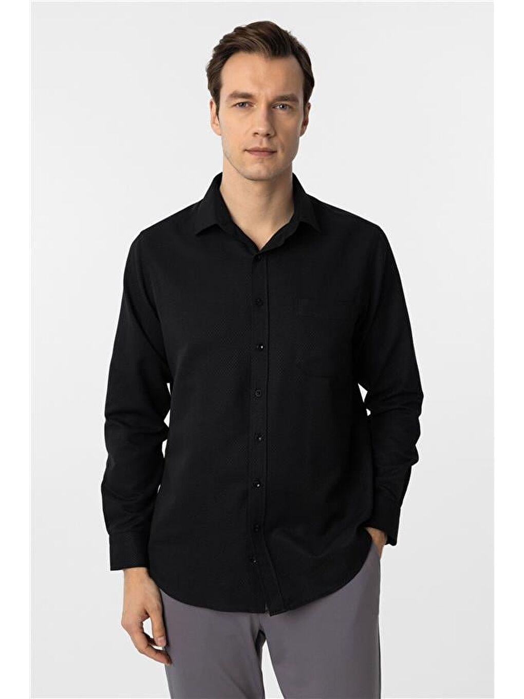Siyah Regular Armürlü Klasik Yaka Gömlek-1