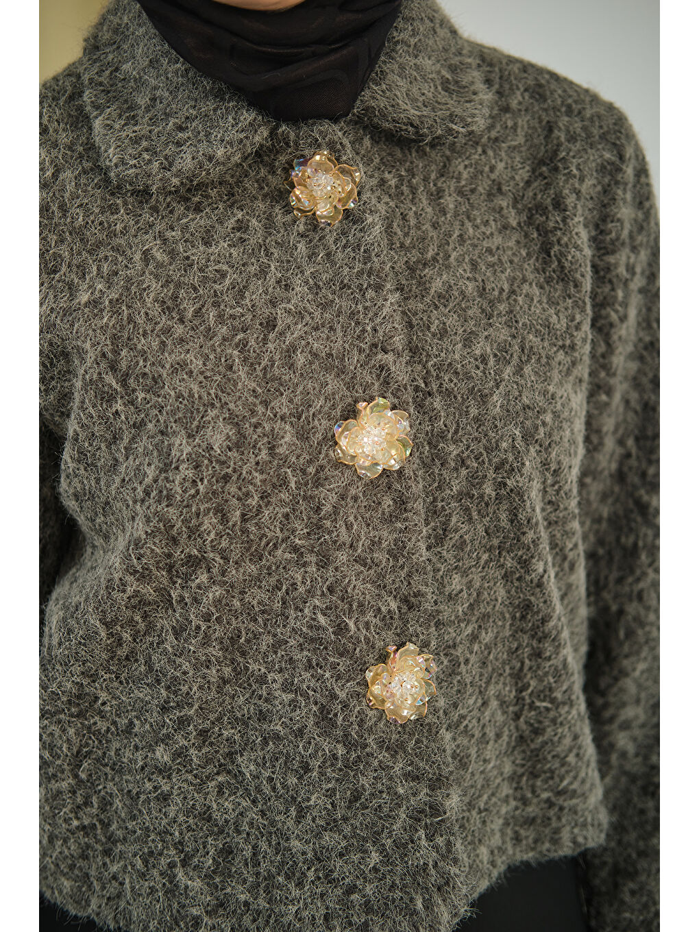 Kadın Çiçek Düğmeli Keçe Kısa Ceket Gri-4