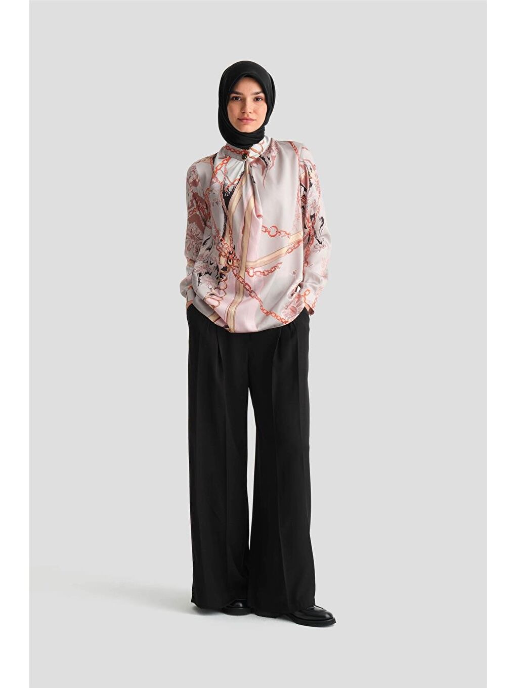 Bej Yakası Dökümlü Desenli Bluz 24K3617 Vizon-1