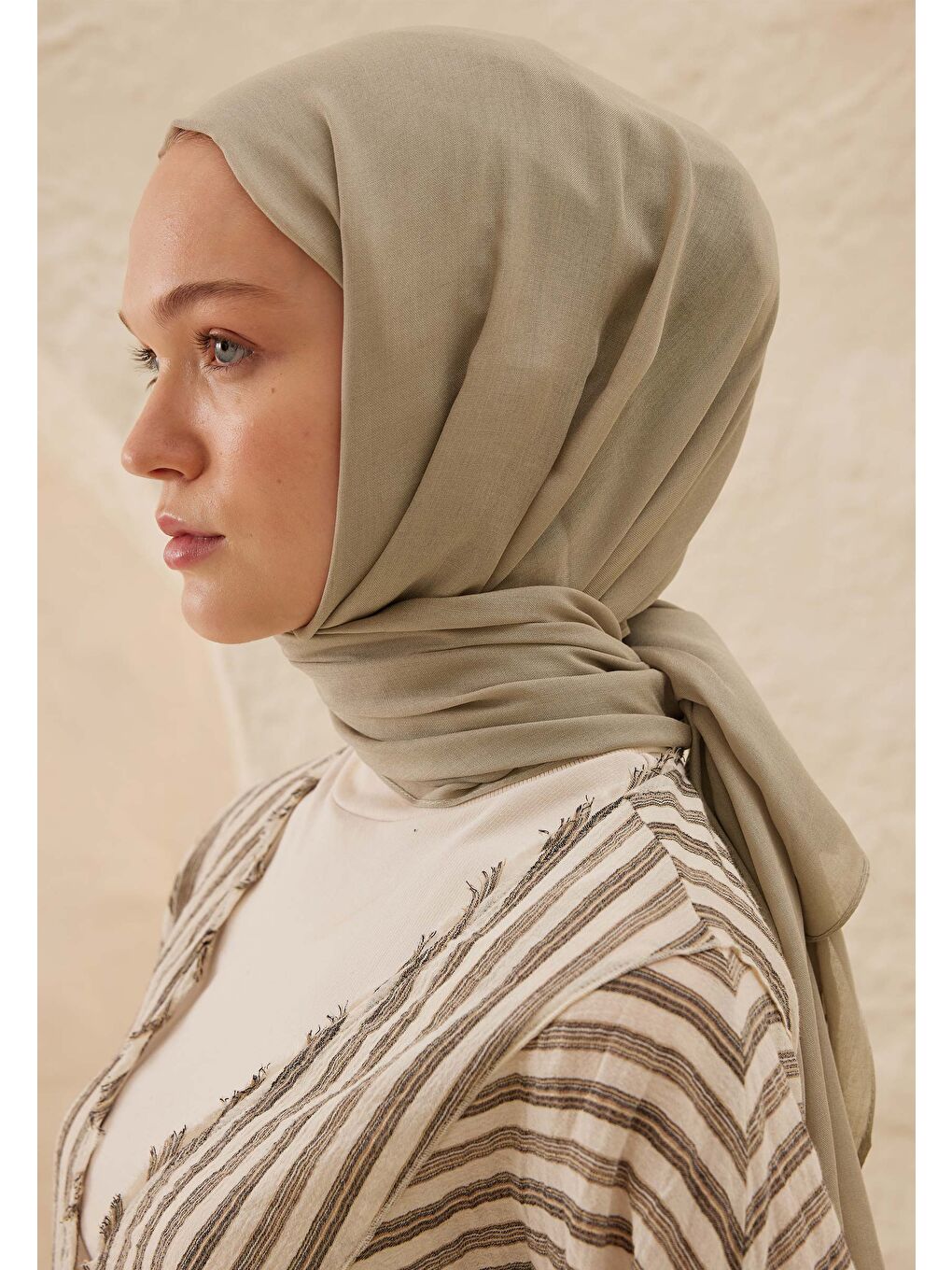 Bej Rami Viskon Şal Taş-2