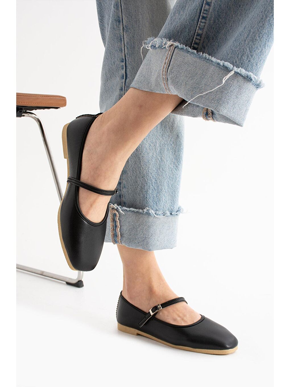 Siyah AL-142 Tokalı Babet Günlük Kadın Ayakkabı Ev Babeti-1