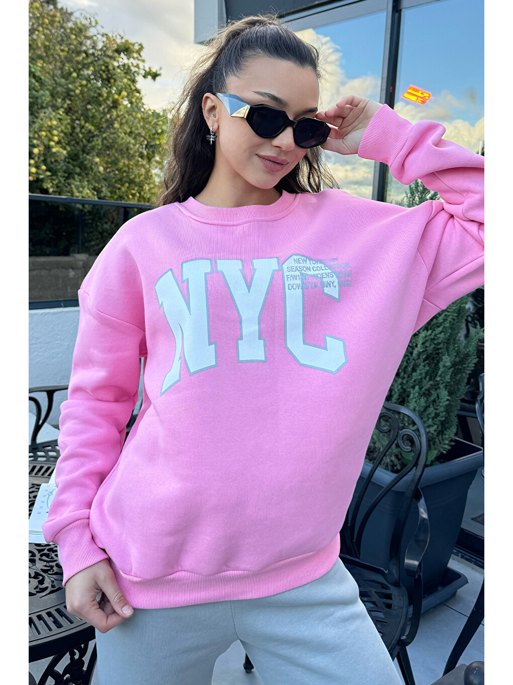 Pembe Bisiklet Yaka Üç İplik Şardonlu Kadın Sweatshirt