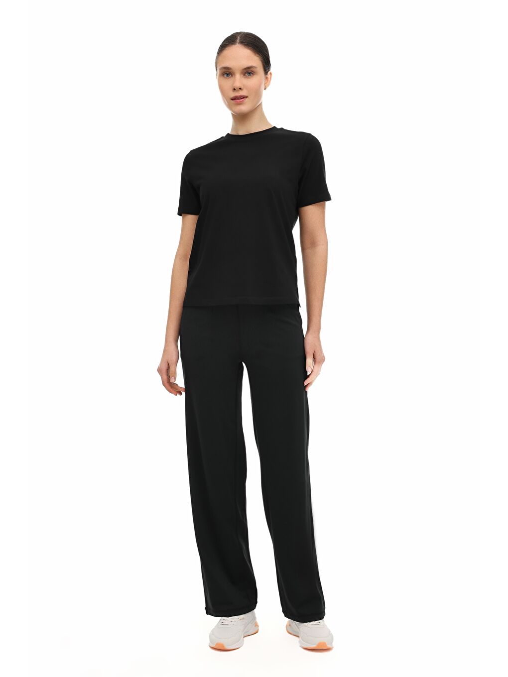 WB 11ASYA-T 6FX Siyah Kadın Kısa Kol T-Shirt-2