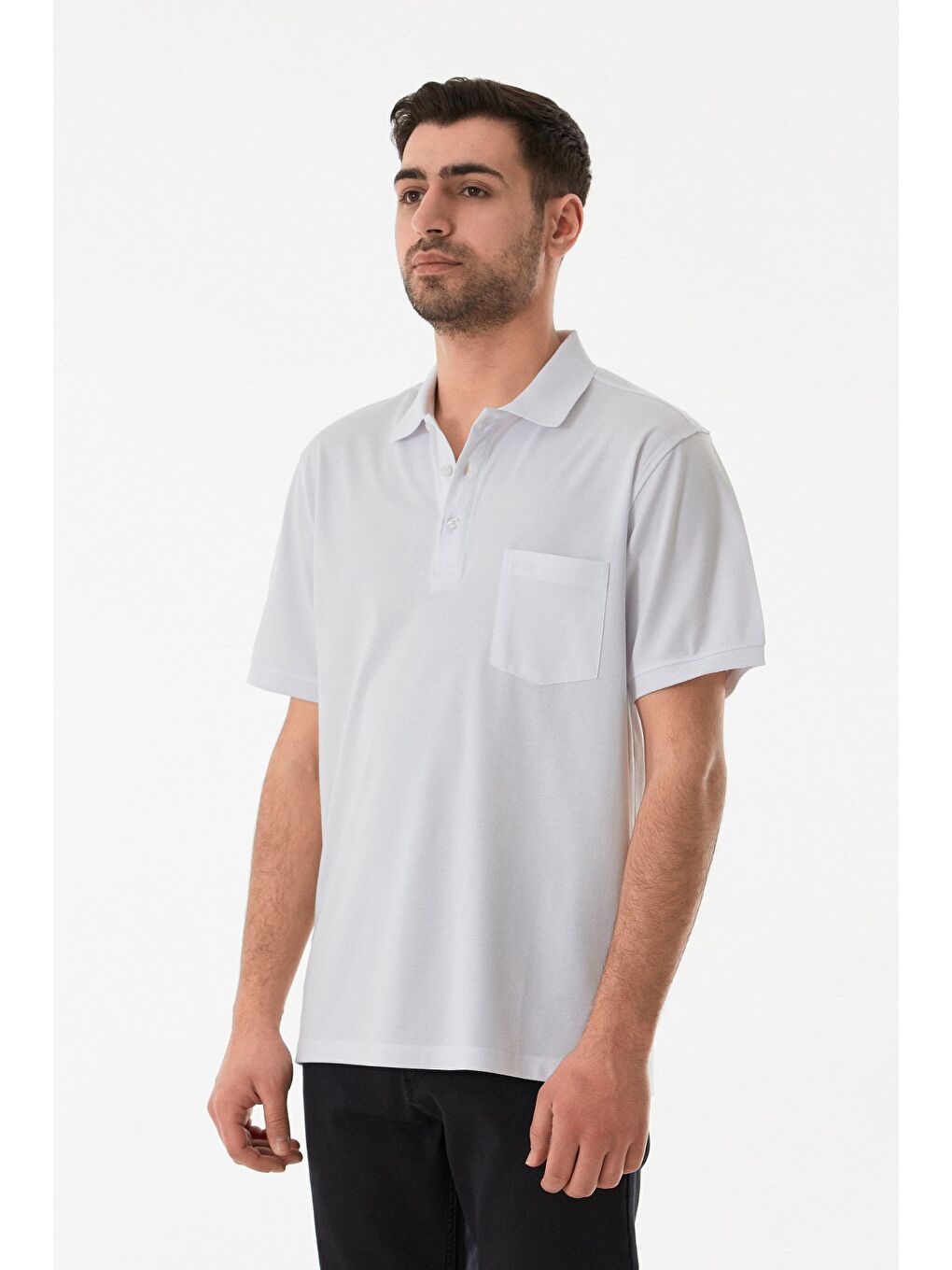 Beyaz Cepli Düğmeli Polo Yaka Tişört-1