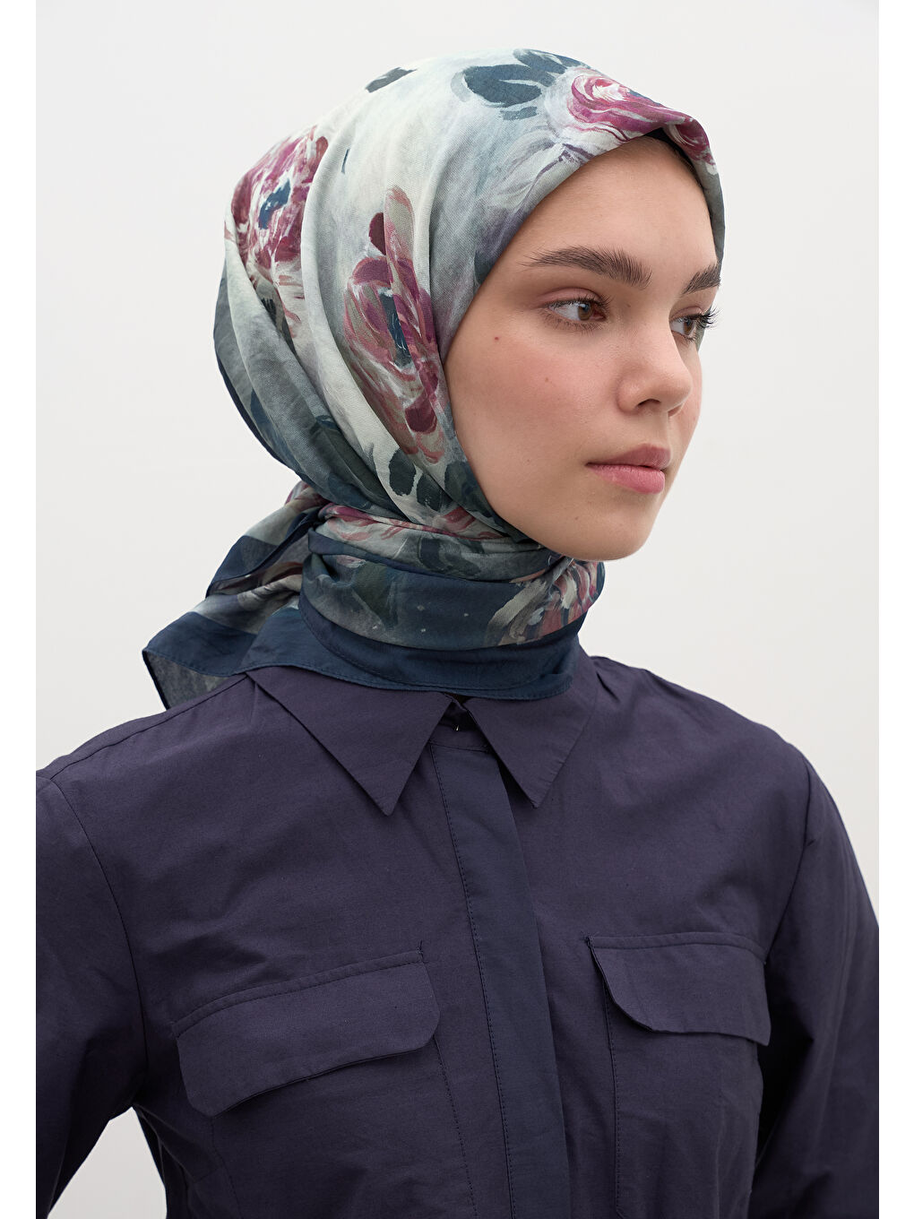 Marıelle Desen Pamuklu Viskon Eşarp Lacivert-1