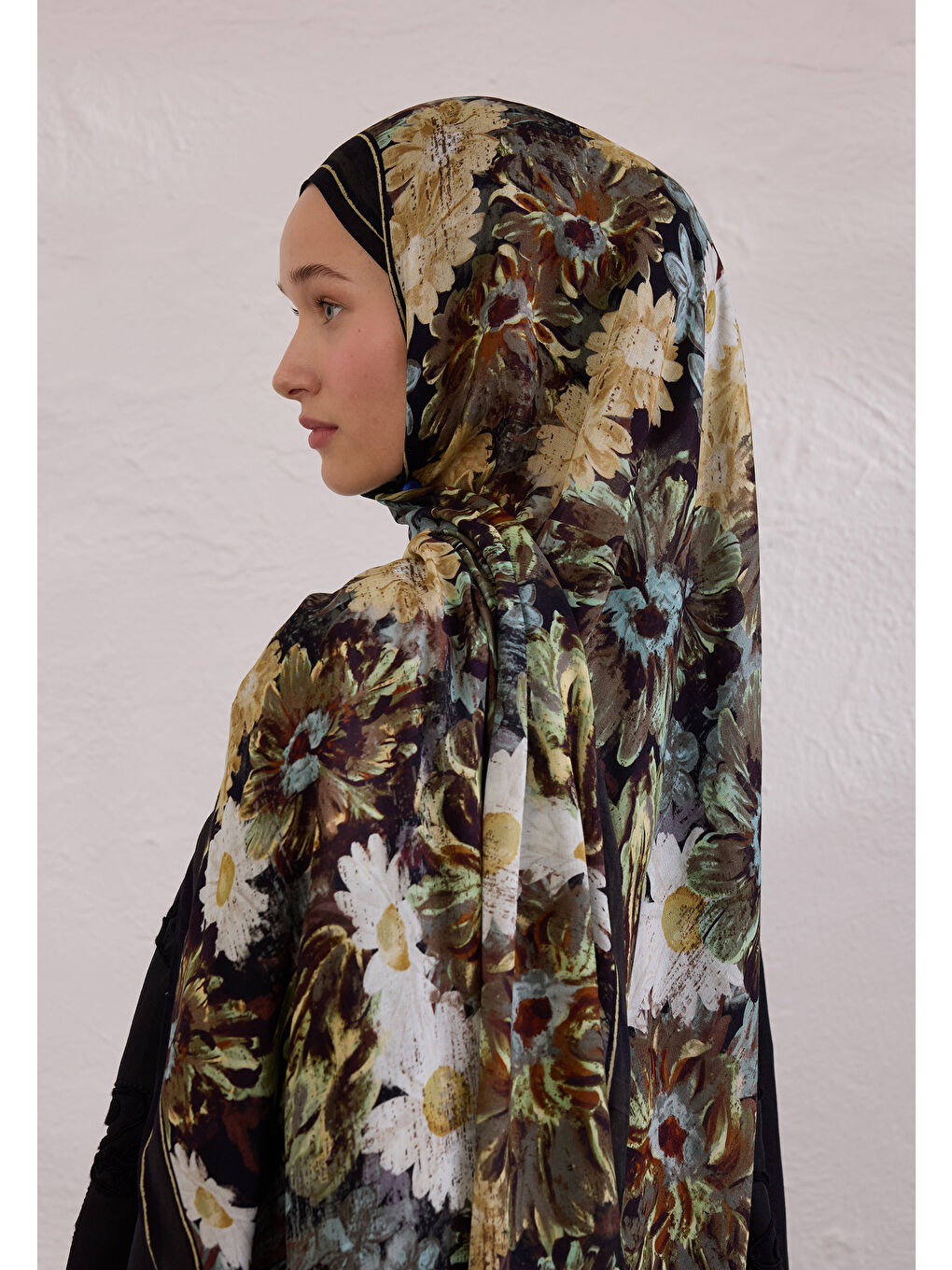 Jasmıne Joy Desen Rami Şal Siyah-2