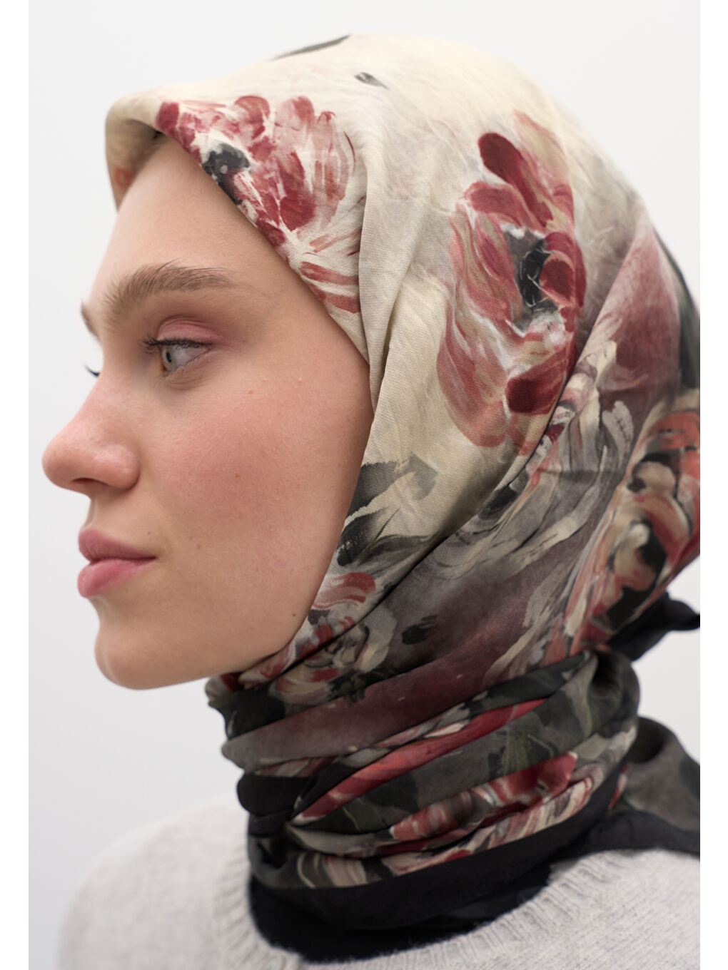 Marıelle Desen Pamuklu Viskon Eşarp Siyah-3