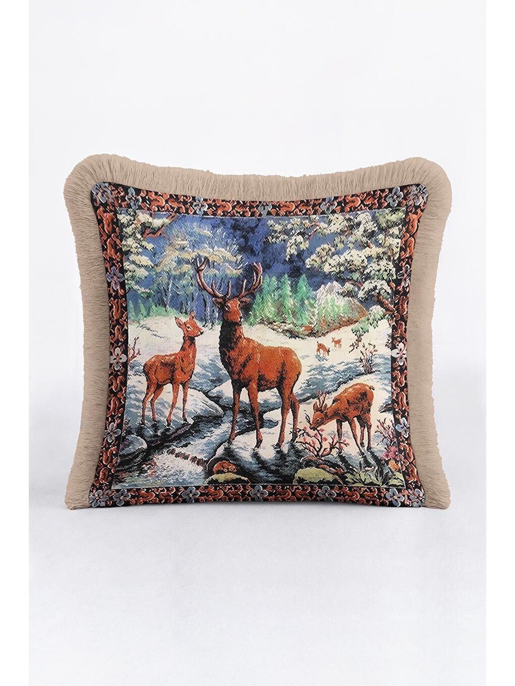 Karışık Lüks Orman Manzaralı Saçaklı Yastık Kılıfı - Geyik Figürlü Rustik Bej Püsküllü Kırlent Kılıfı-3