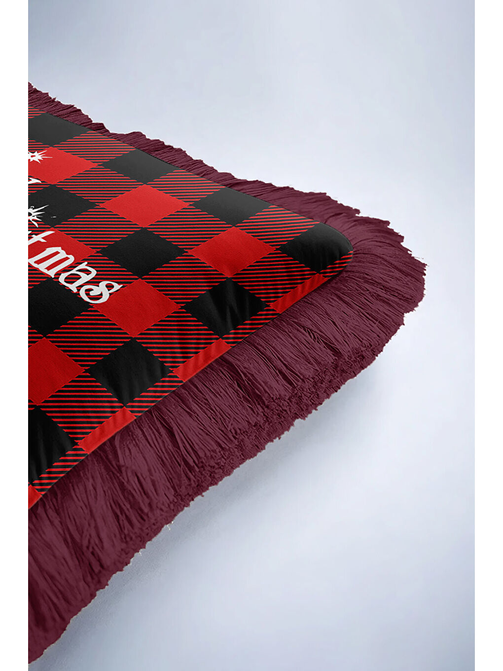 Karışık Kırmızı Ekose Saçaklı Yastık Kılıfı - Kış Temalı Modern Beyaz Siyah Püsküllü Kırlent Kılıfı-6