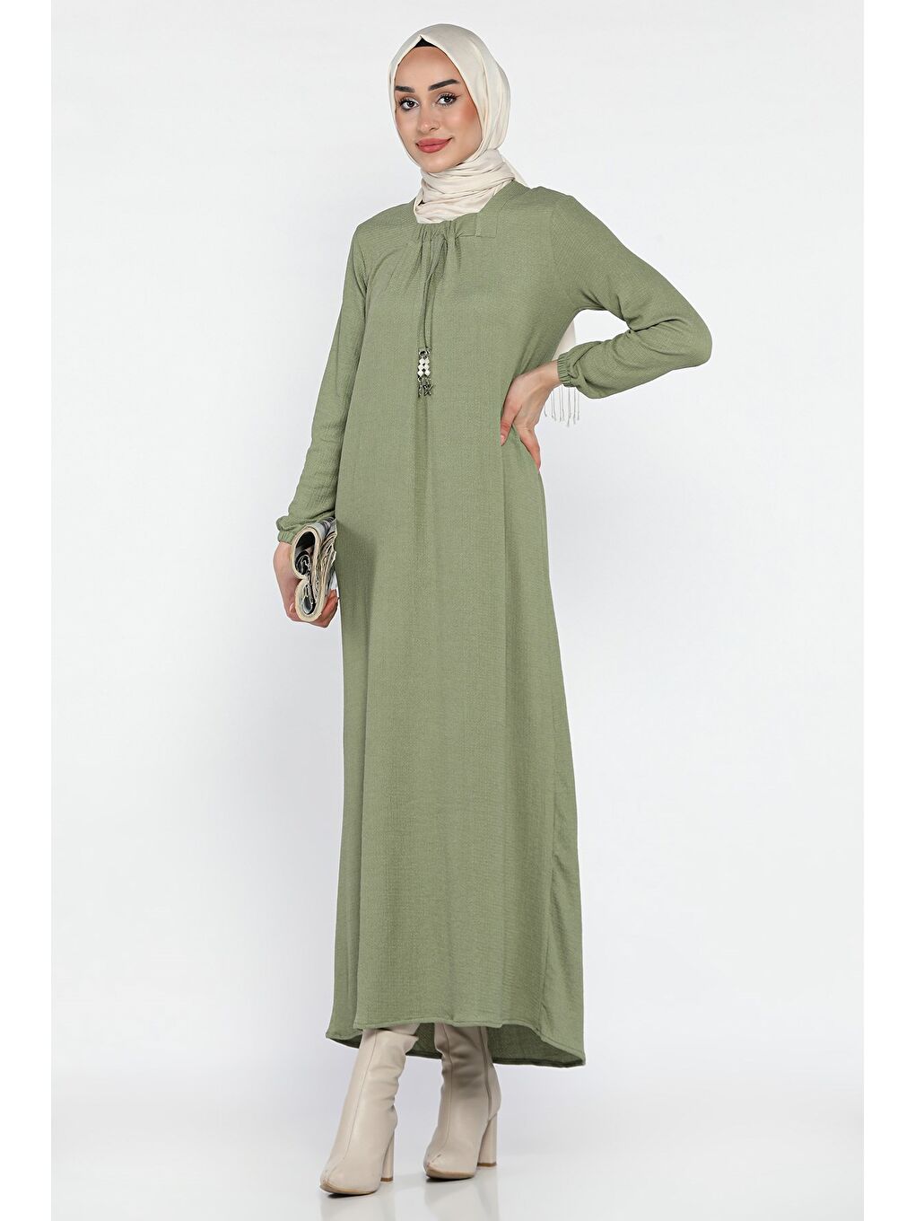 Haki Kadın Yıldız Aksesuarlı Büyük Beden Tesettür Elbise-2