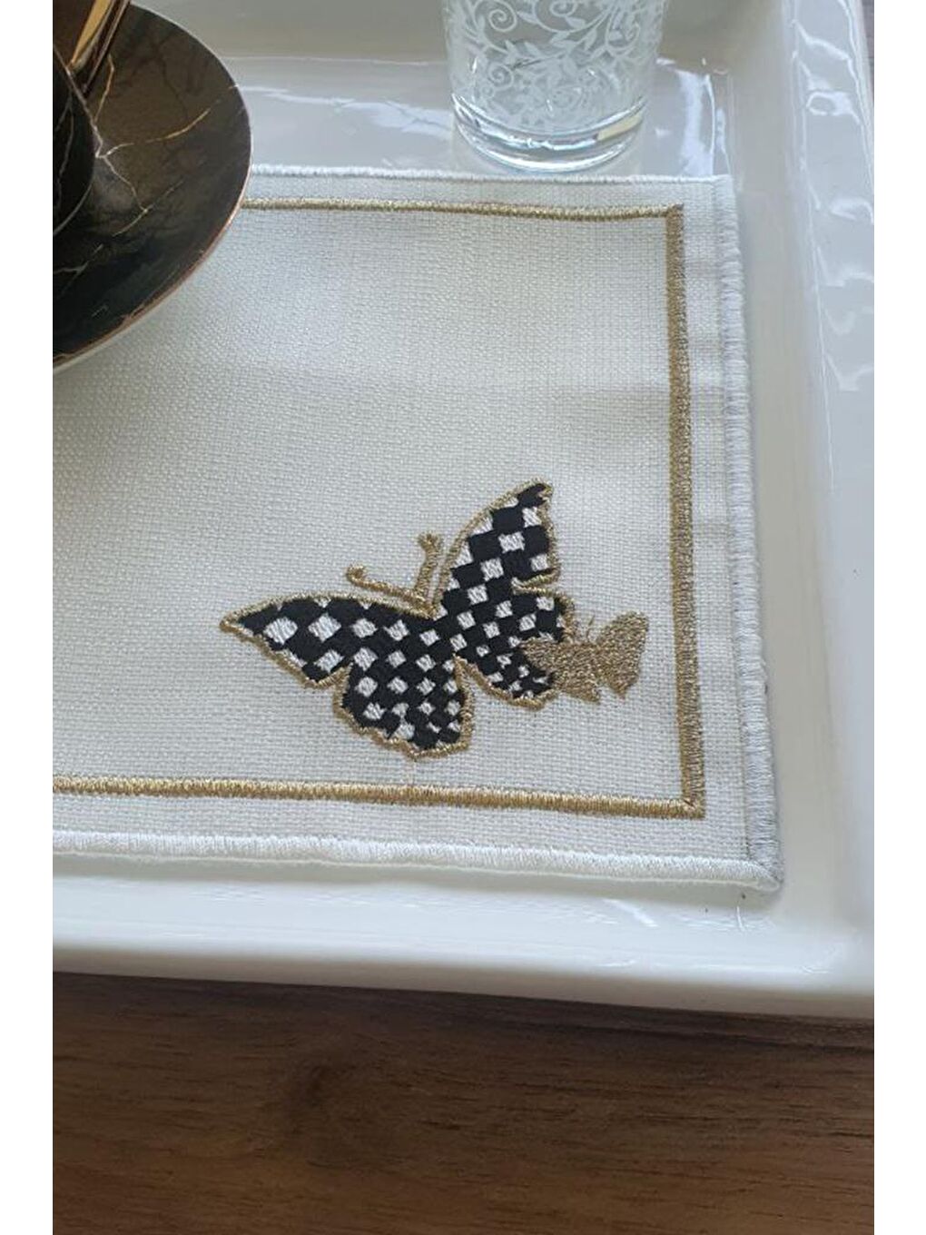 Karışık Kelebek Nakışlı Keten Kare Bardak Altlığı Seti 6 Lı-2