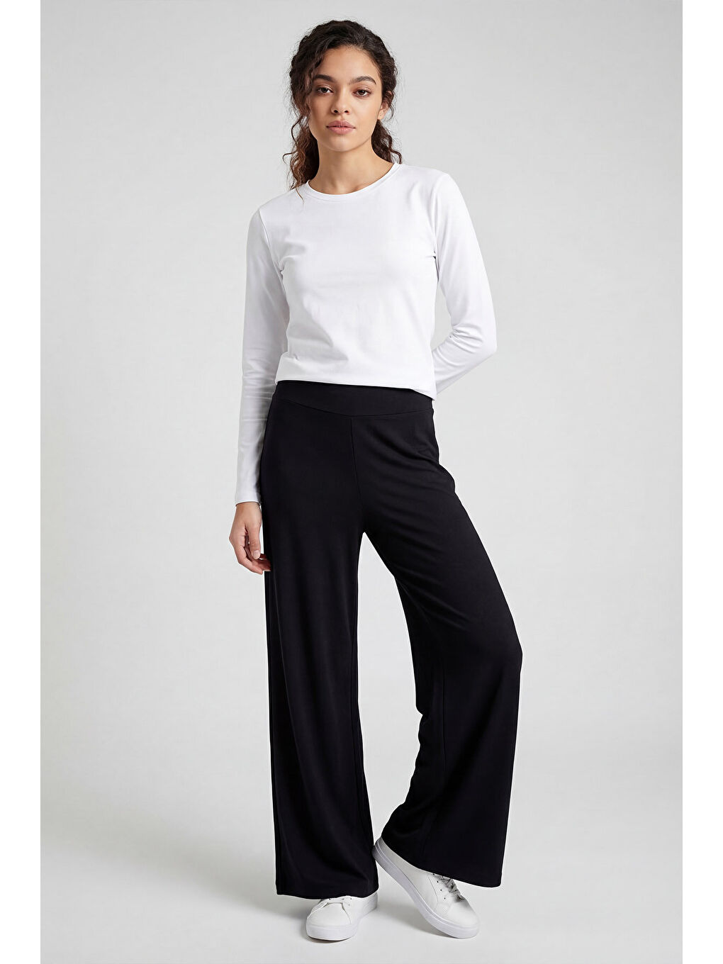 Siyah Comfort Fit Geniş Paça Korsajlı Palazzo Kadın Pantolon - 94681-3