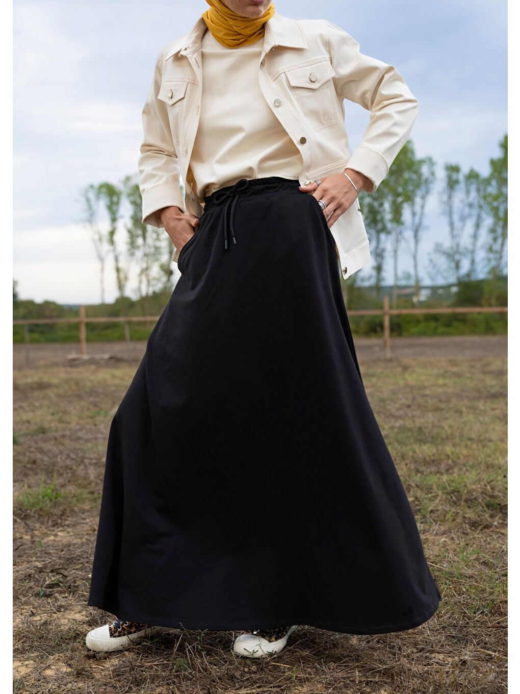 Eşofman Siyah Etek-1