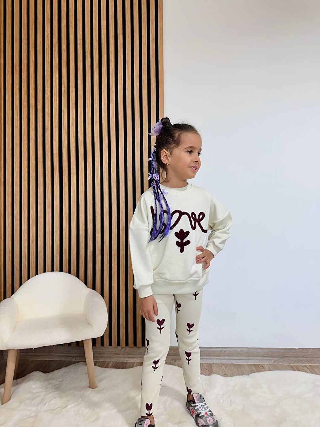 Bej Kız Çocuk Pamuklu Krem Kalp-Çiçek Desenli Sweatshirt & Tayt Takım-7