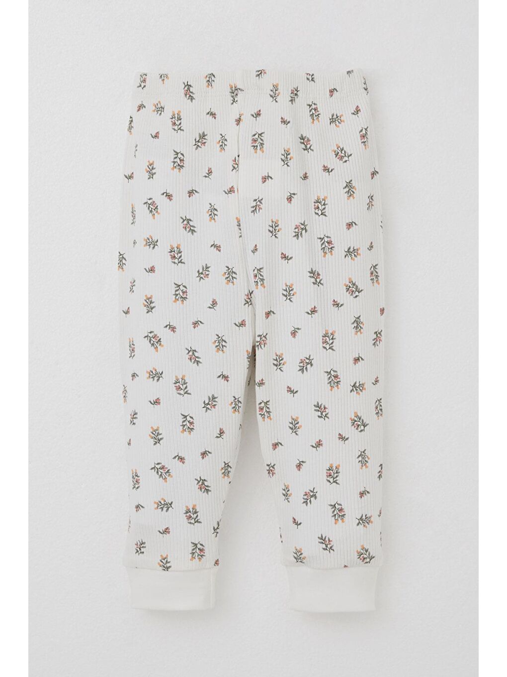 Kız Bebek Pijama Takımı Omuzdan Patlı Çiçek Desenli Ekru (4-9 Ay)-5