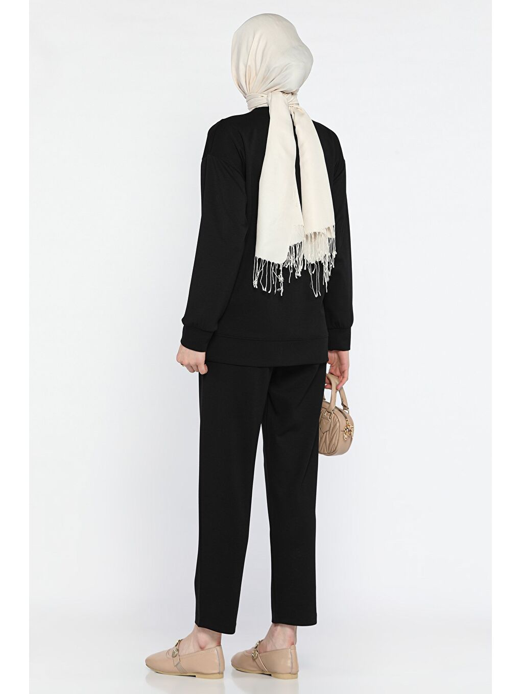 Siyah Tesettür Aplike Nakışlı Sweat Pantolon İkili Takım-5