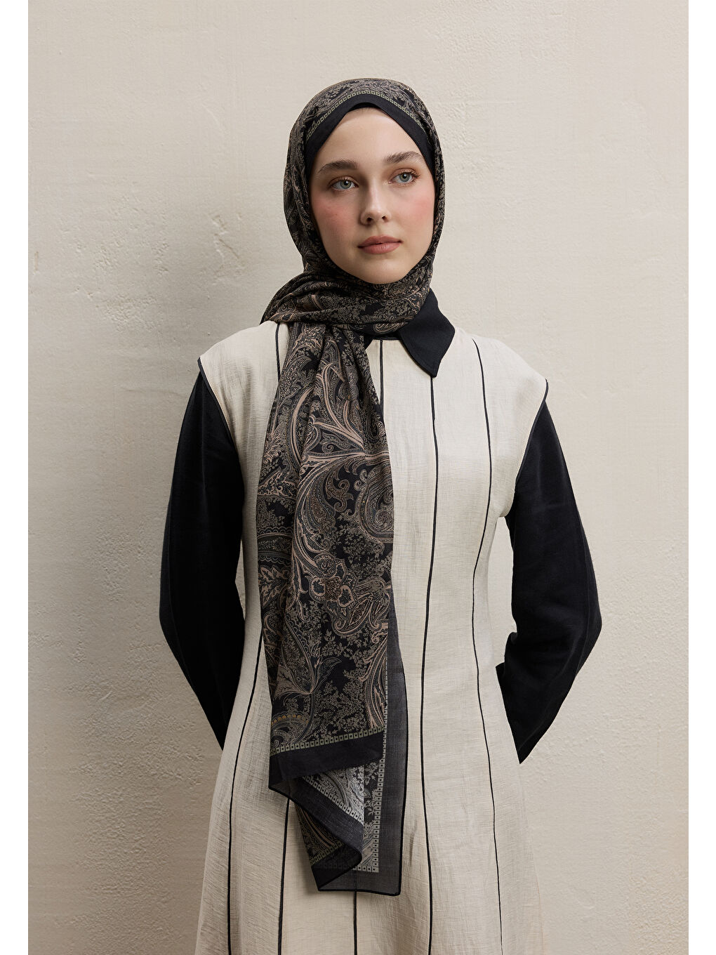Dark Bohemıan Desen Şal Siyah