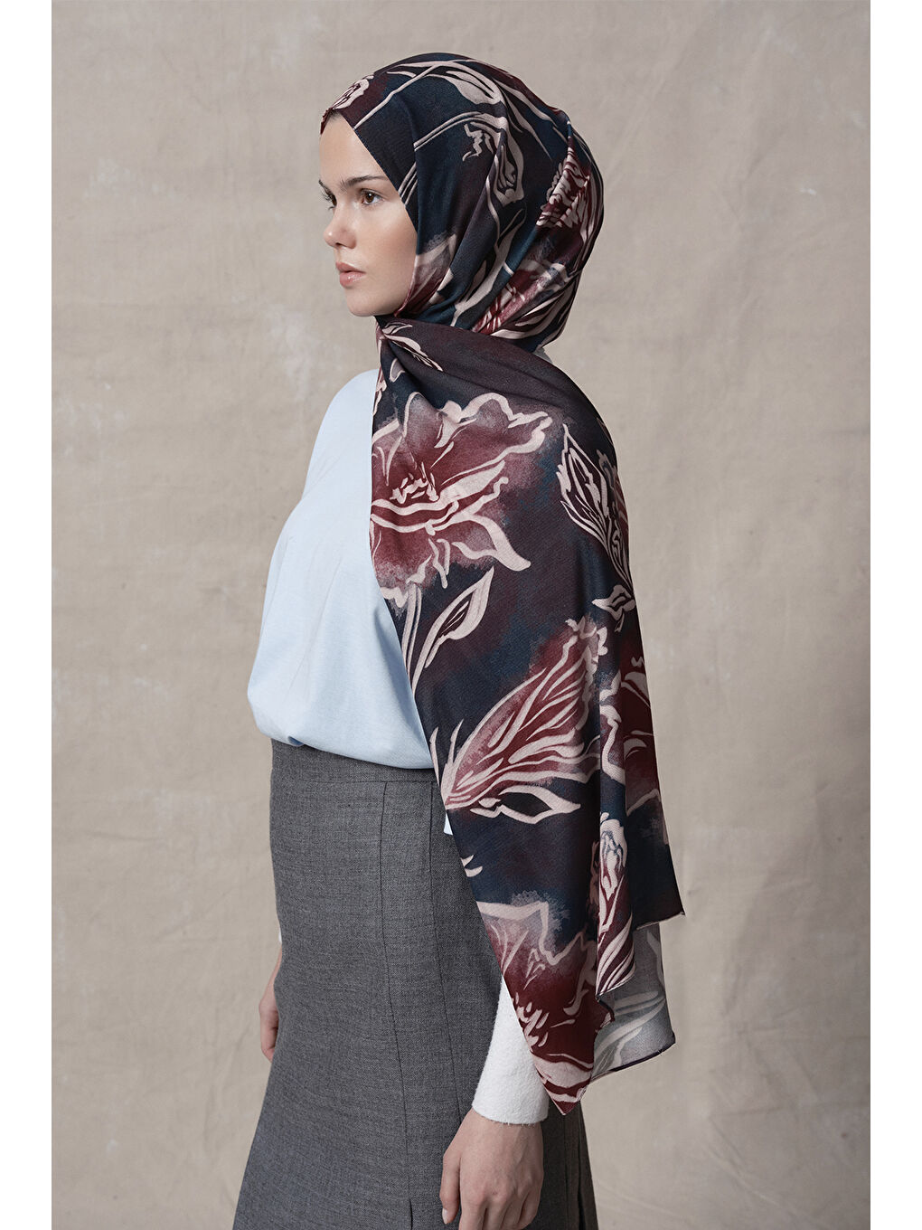 Modal Brush Şal Flower Garden Lacivert-2