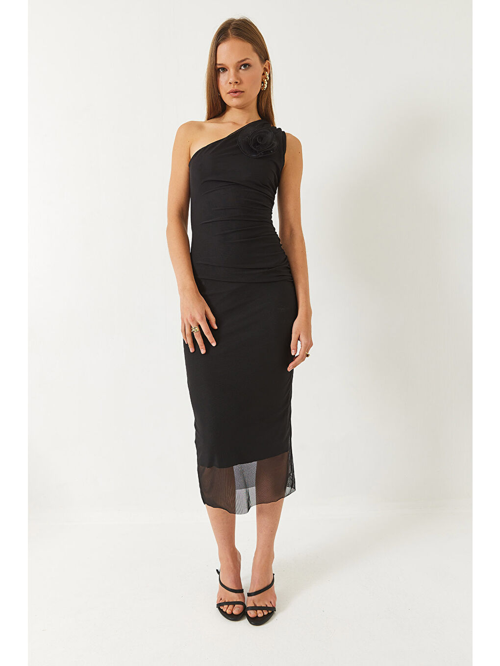 Siyah Kadın Astarlı Seyyar Gül Aksesuarlı Midi Boy Tül Elbise-1