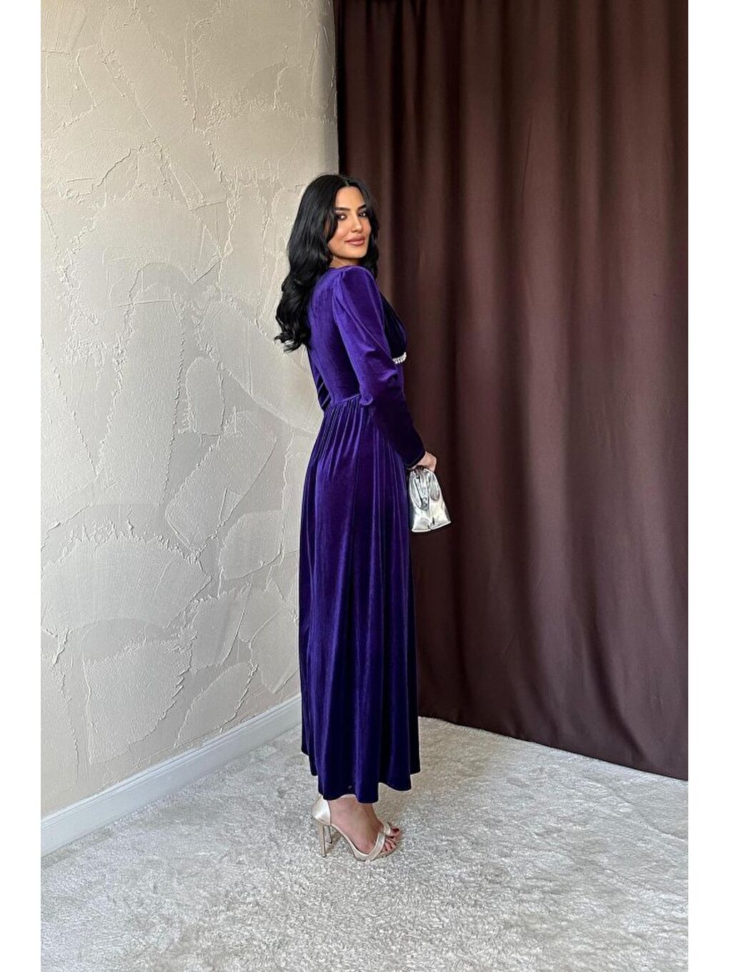 Mor Göğüs Altı Taşlı Elbise-3