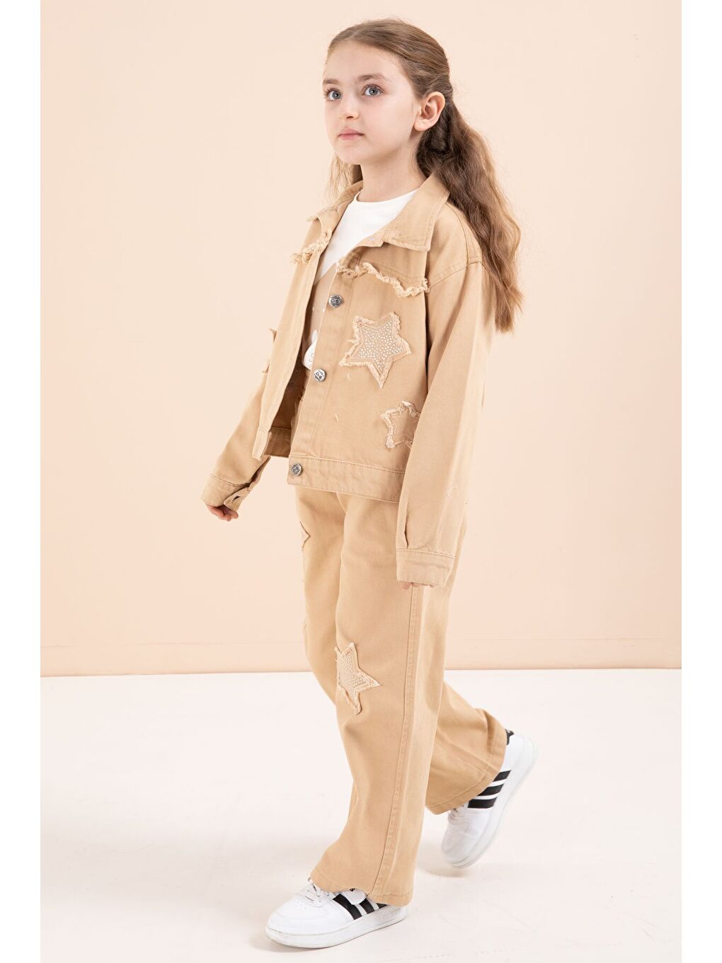 Kahverengi Taşlı Yıldız Nakışlı Jean Ceketli 3lü Pantolonlu Kız Takım 23436-4