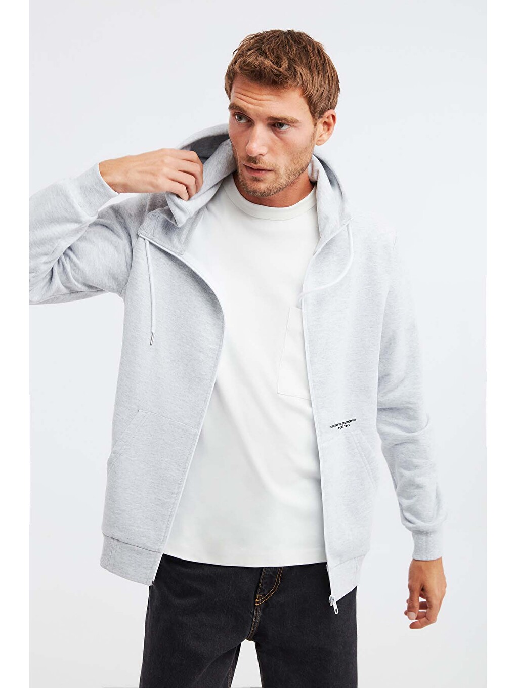 Momentum Erkek Fermuarlı Yuksek Yaka Kapüşonlu Nakışlı Kordonlu İçi Polarlı Açık Gri Sweatshirt