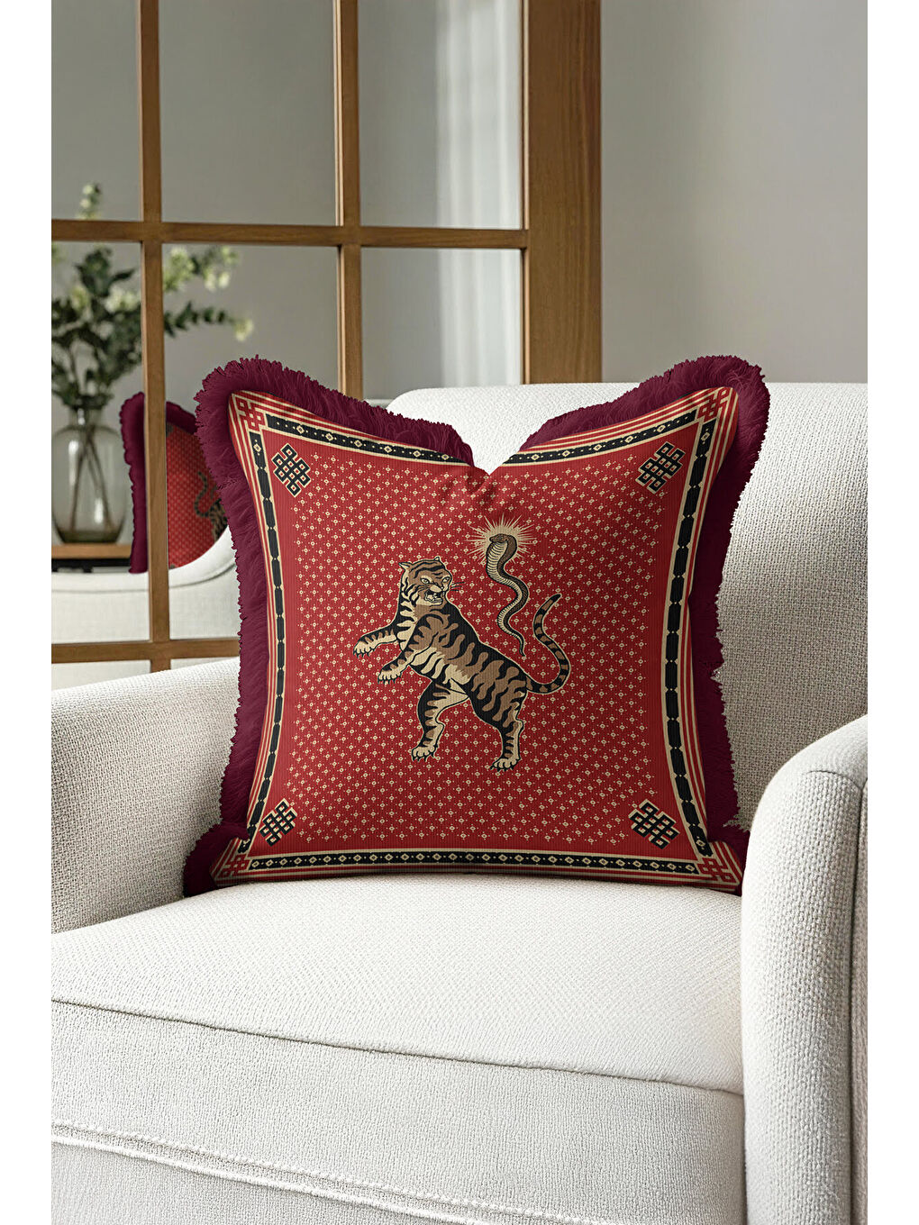 Karışık Asya Motifli Saçaklı Yastık Kılıfı - Egzotik Bohem Kırmızı Altın Renkli Püsküllü Kırlent Kılıfı