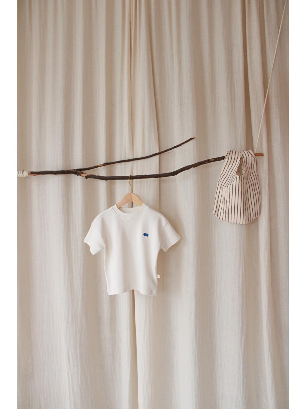 Ekru Balık Nakışlı Oversize T-Shirt-6