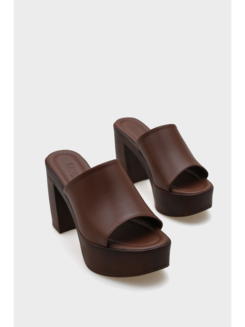 Kahverengi Maris Platform Tek Bantlı Kadın Terlik-1